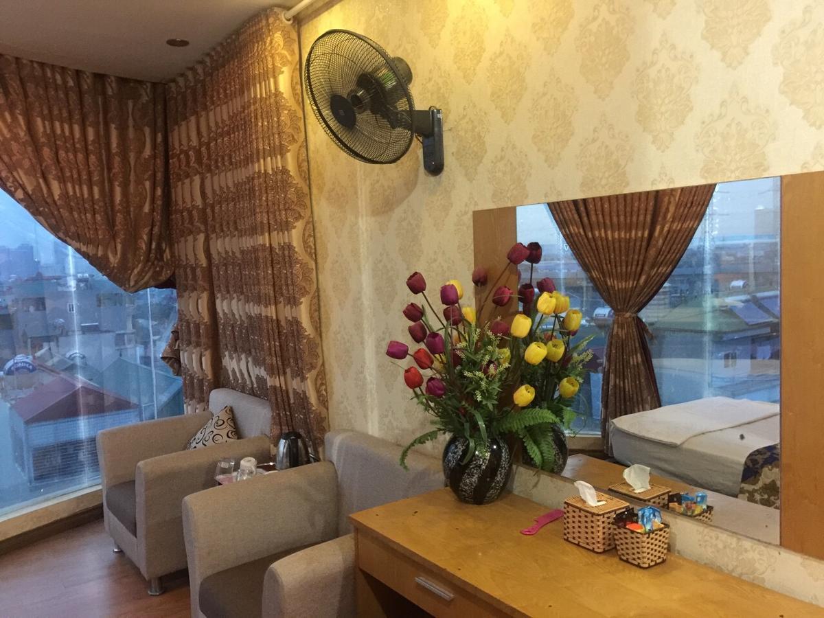 Thien Duong Hotel Ханой Екстериор снимка
