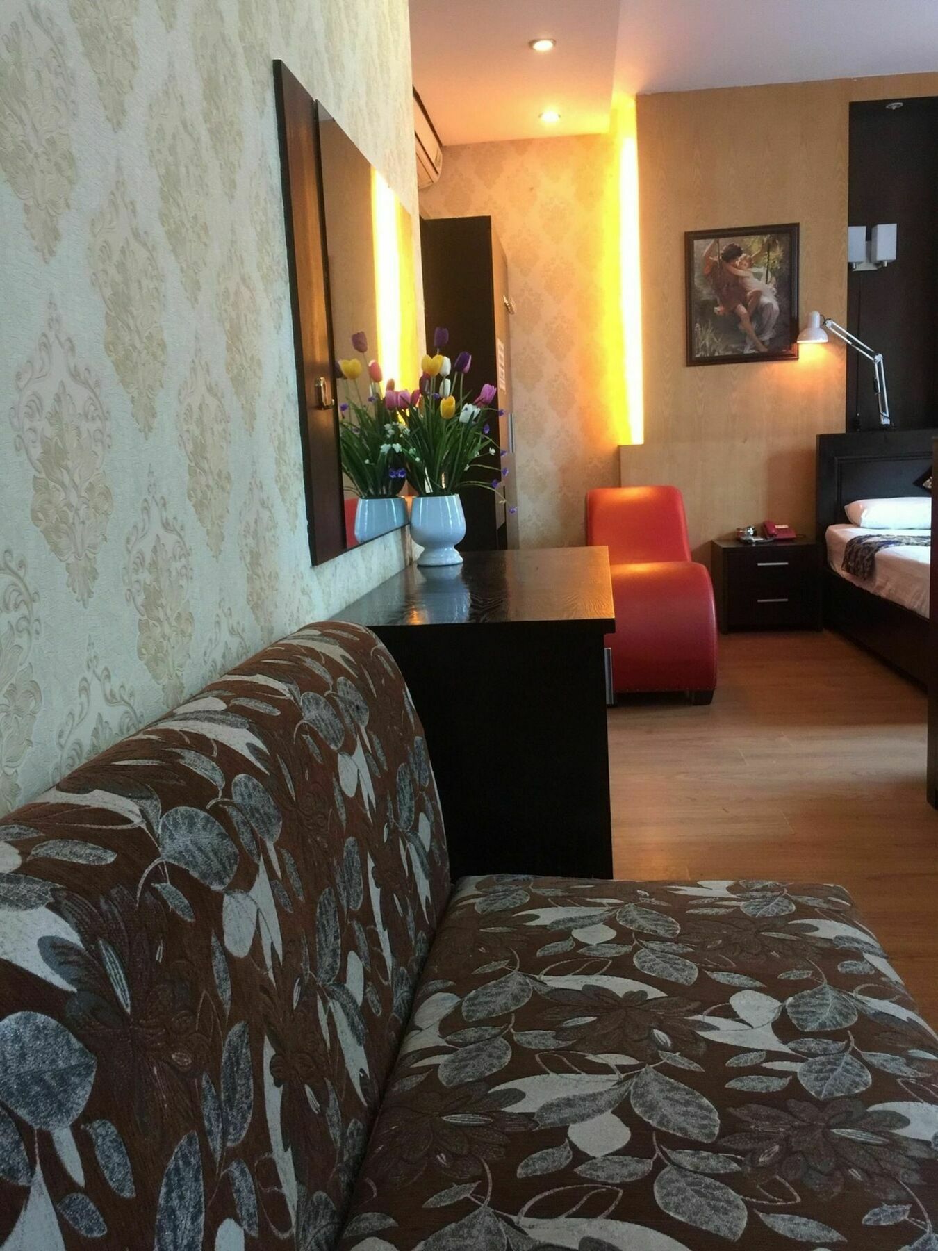 Thien Duong Hotel Ханой Екстериор снимка